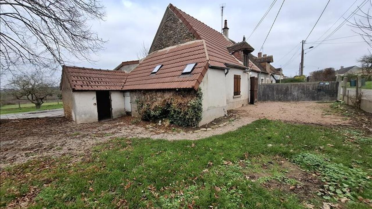 maison 3 pièces 77 m2 à vendre à Châteaumeillant (18370)