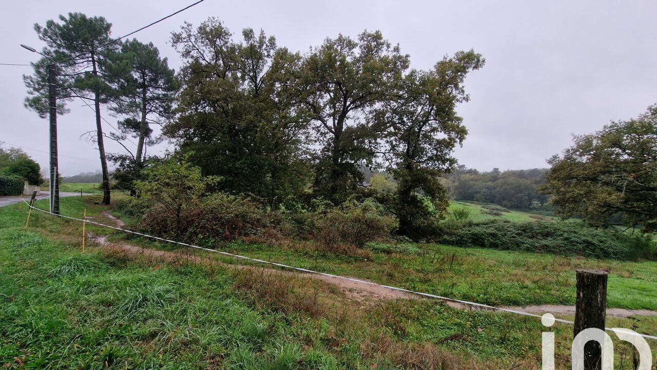 terrain  pièces 1794 m2 à vendre à Brive-la-Gaillarde (19100)