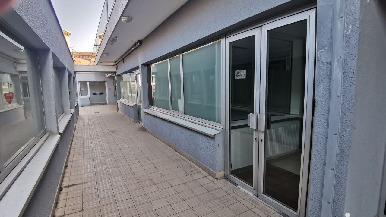 bureau  pièces 370 m2 à vendre à Béthune (62400)