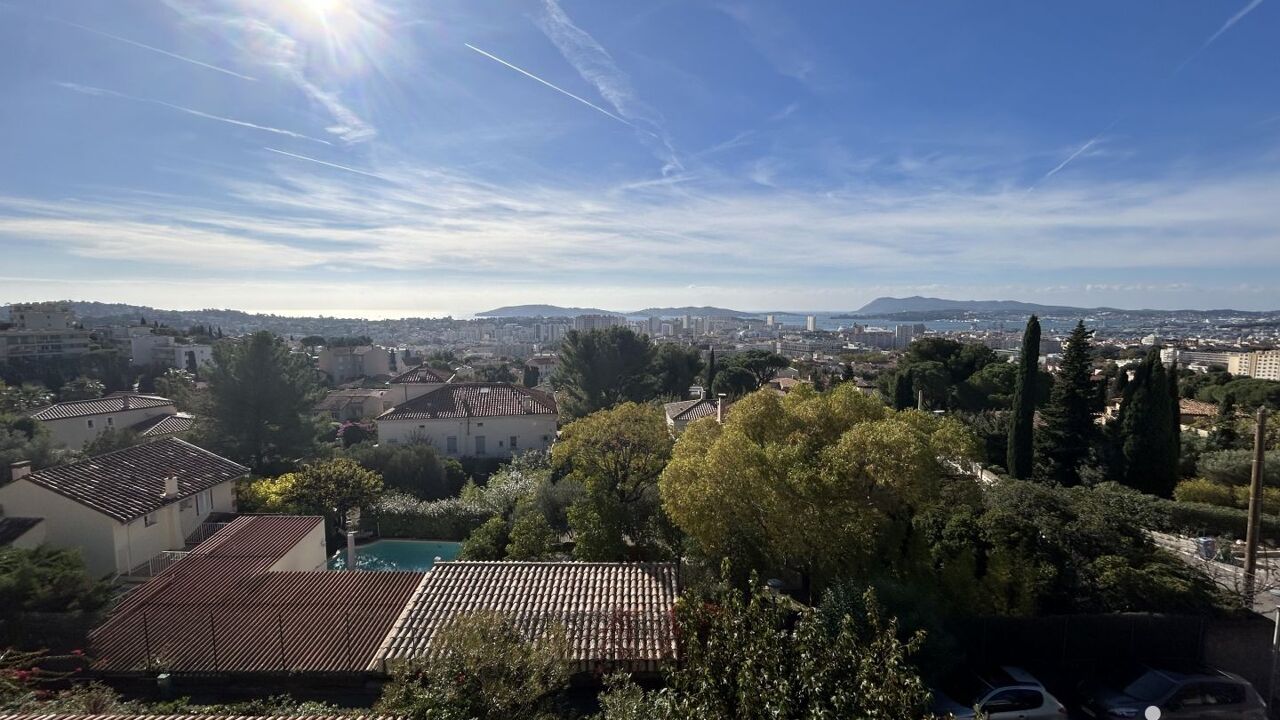 appartement 3 pièces 93 m2 à vendre à Toulon (83000)