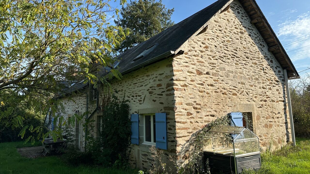 maison 5 pièces 152 m2 à vendre à Saint-Saturnin (18370)