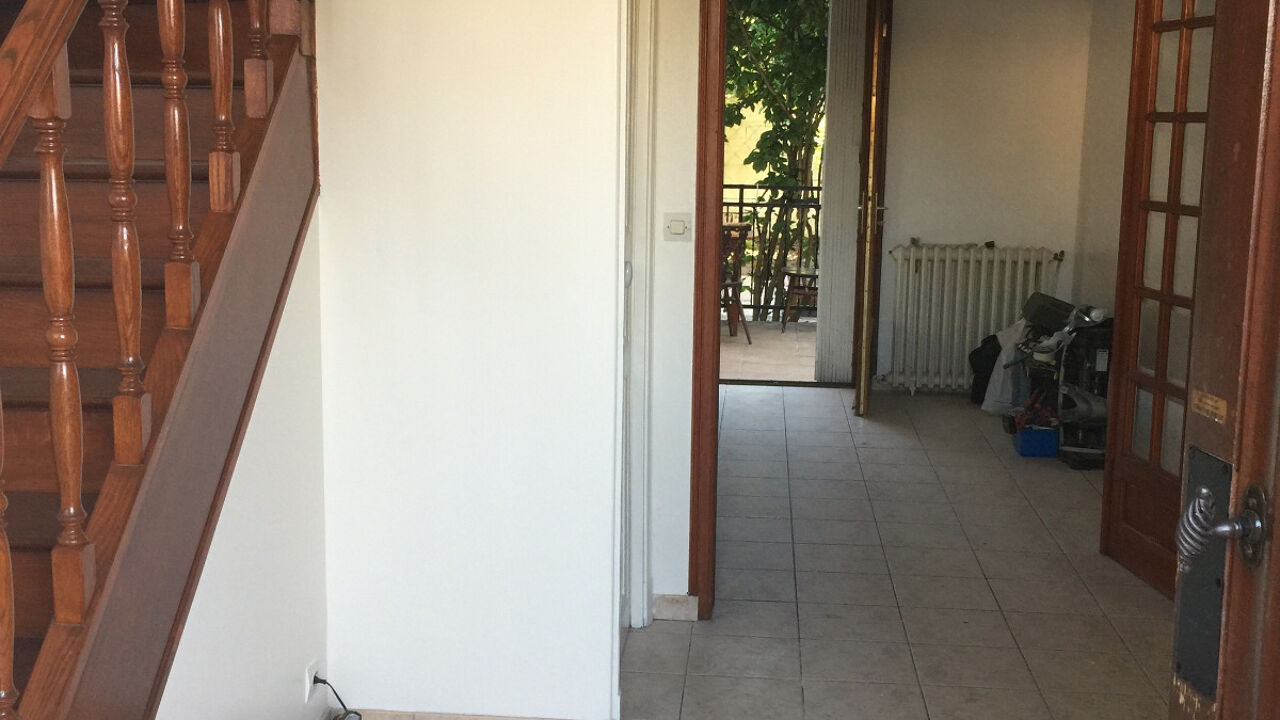 maison 5 pièces 110 m2 à louer à Aubervilliers (93300)