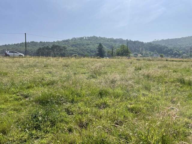 Terrain 1722 m² à Monceaux-sur-Dordogne — photo du bien