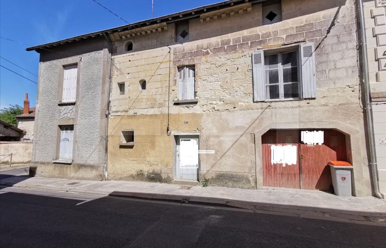 maison 4 pièces 140 m2 à vendre à Loudun (86200)