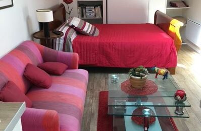 location appartement 700 € CC /mois à proximité de Bordeaux (33300)