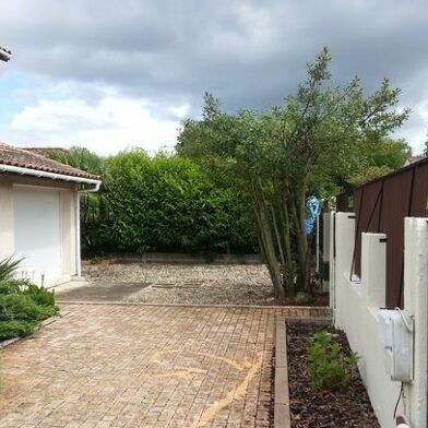 Maison 6 pièces 1600 €