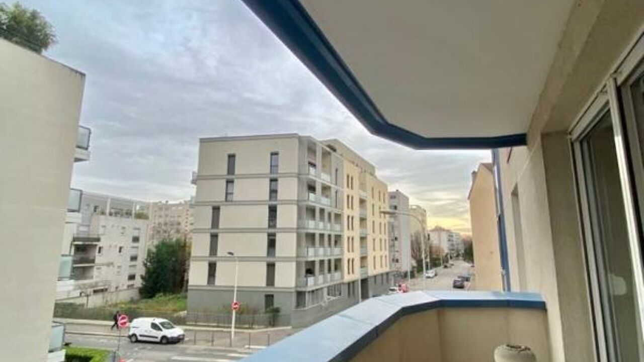 appartement 3 pièces 85 m2 à vendre à Lyon 7 (69007)