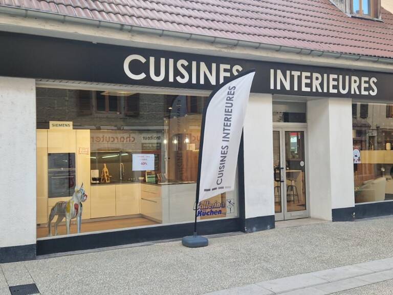 A louer Rumilly - Local Commercial 100m² - 1252€/mois — photo 1