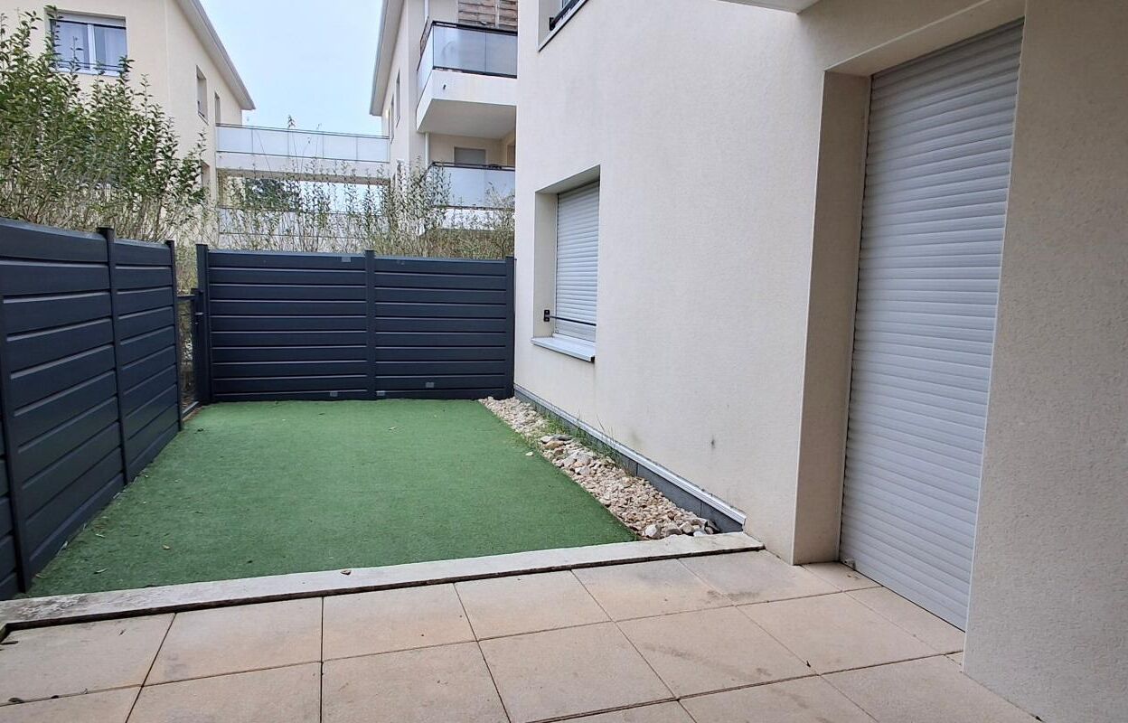 appartement 3 pièces 65 m2 à louer à Sainte-Foy-Lès-Lyon (69110)