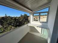 Superbe T3 traversant avec loggia et place de parking — photo 4