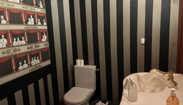 Villa / Maison 11 pièces  à vendre Riez 04500