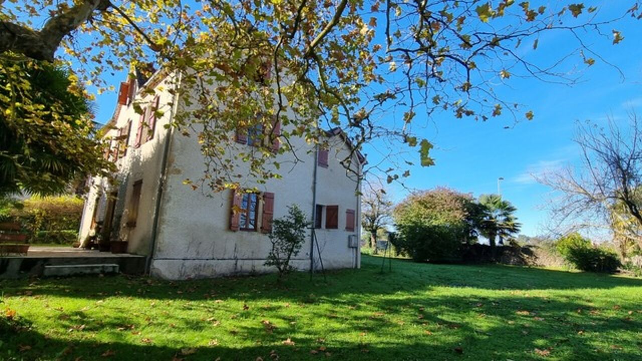 maison 6 pièces 188 m2 à vendre à Poursiugues-Boucoue (64410)