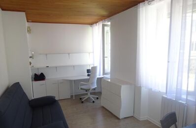 location appartement 410 € CC /mois à proximité de Pirey (25480)