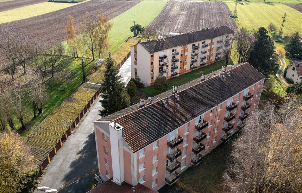 immeuble  pièces 1365 m2 à vendre à Delle (90100)