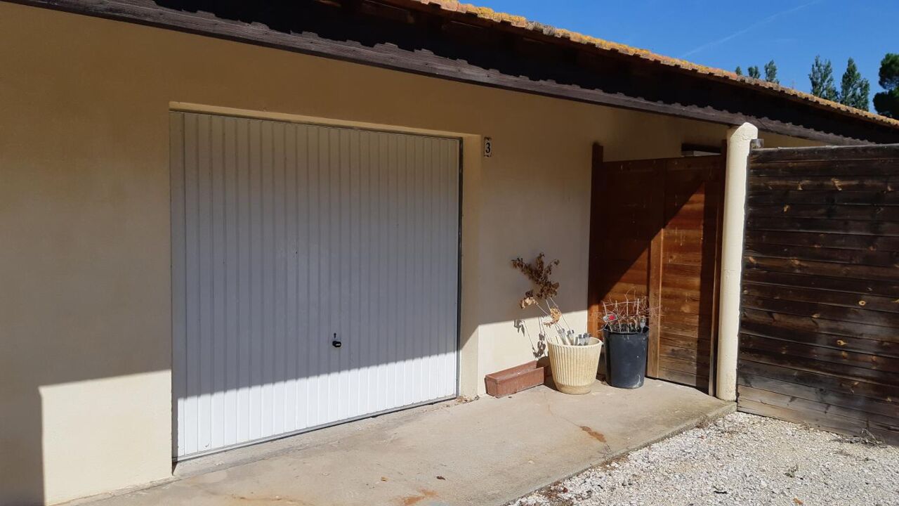 garage  pièces 30 m2 à louer à Avignon (84000)