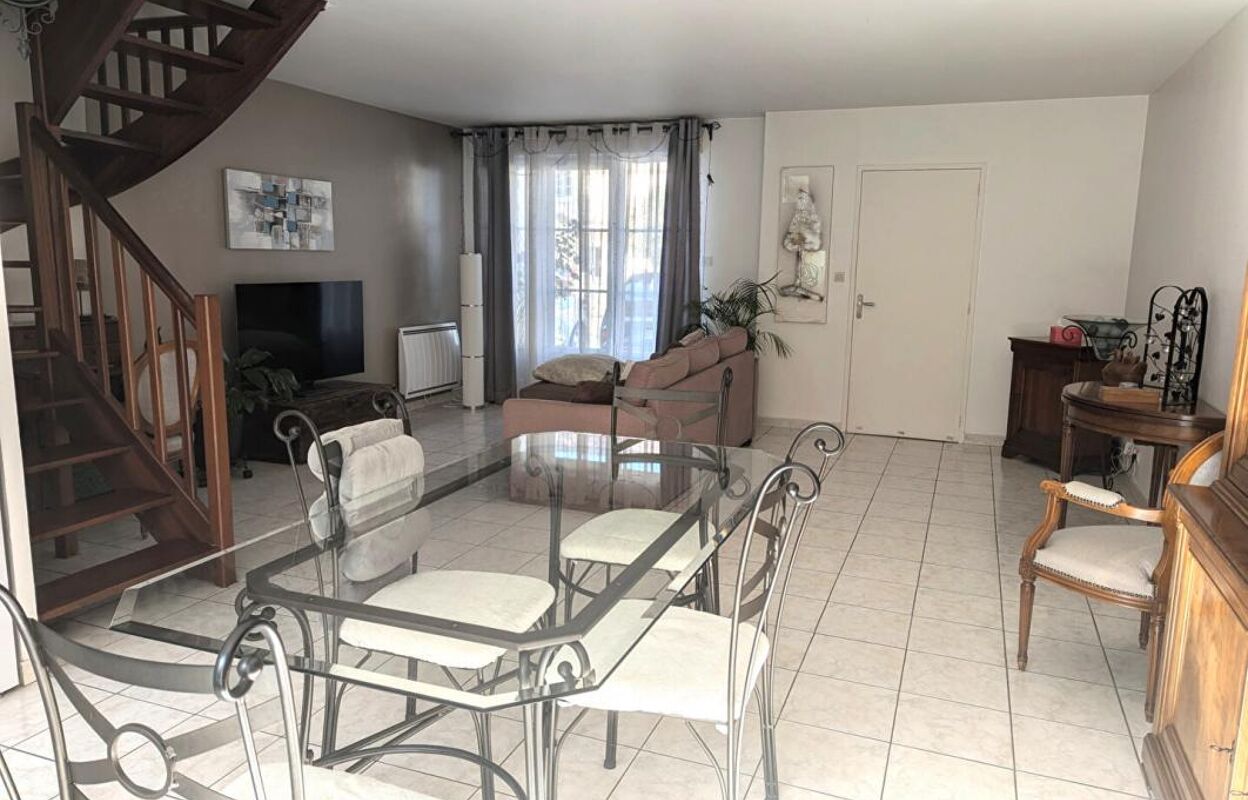 maison 5 pièces 88 m2 à vendre à Saint-Pierre-du-Perray (91280)