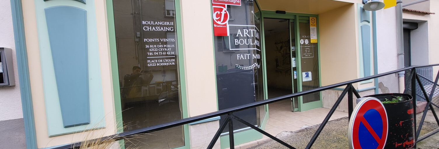 Commerce  132 m² à louer à Ceyrat (63122)