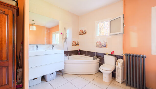 Villa / Maison 4 pièces  à vendre Garde (La) 83130