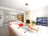 78690 LES ESSARTS LE ROI   Belle maison de 5 pièces sur un a — photo 3