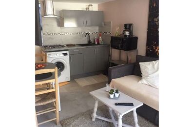 location appartement 580 € CC /mois à proximité de Toulon (83)