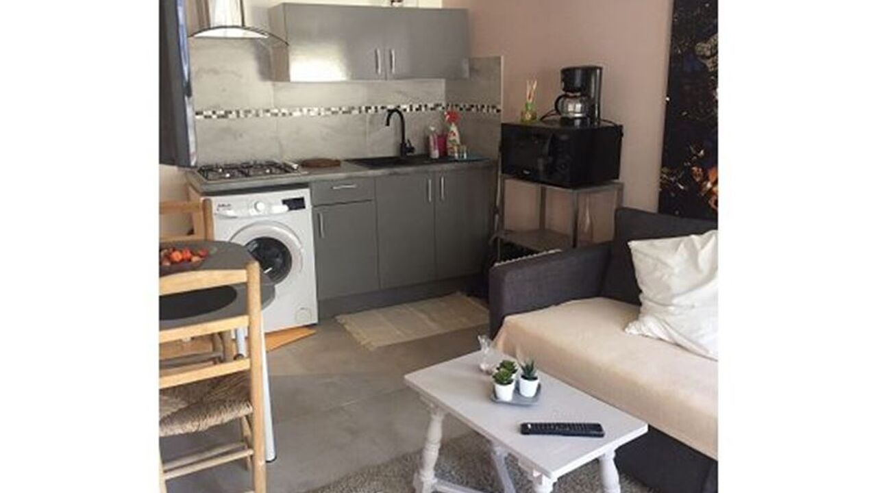 appartement 1 pièces 23 m2 à louer à Six-Fours-les-Plages (83140)