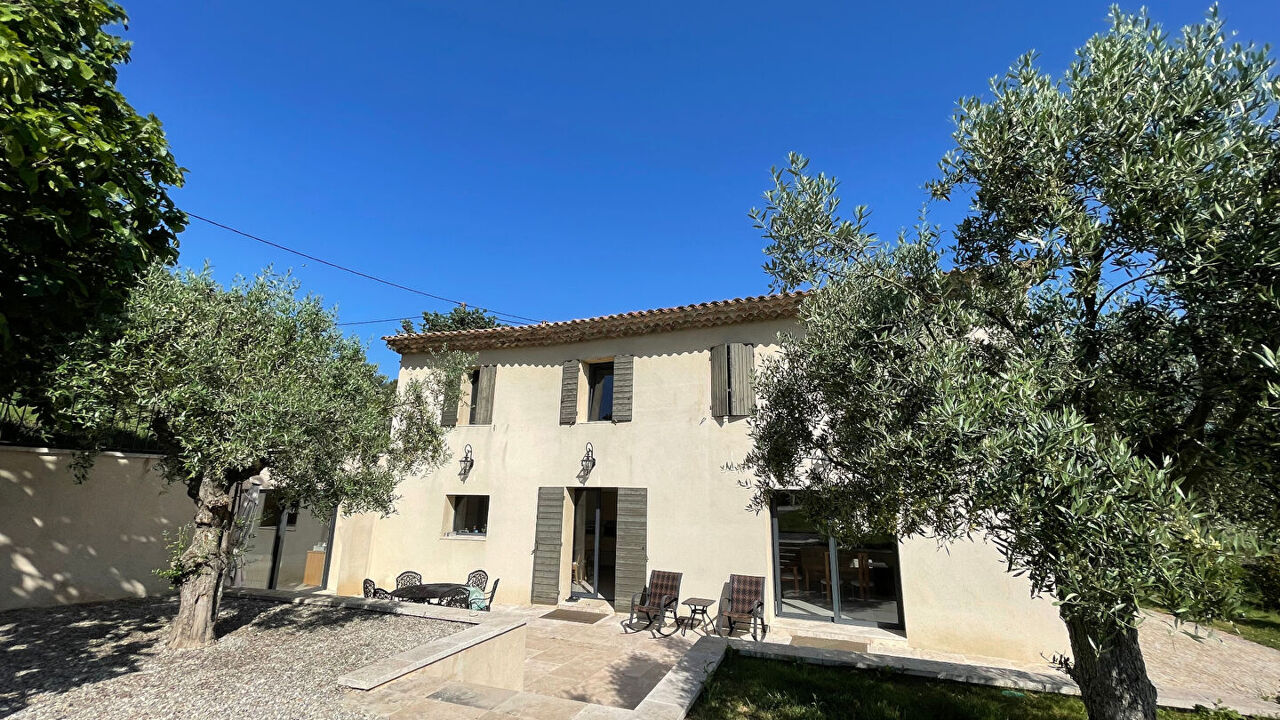 maison 6 pièces 271 m2 à louer à Aix-en-Provence (13090)