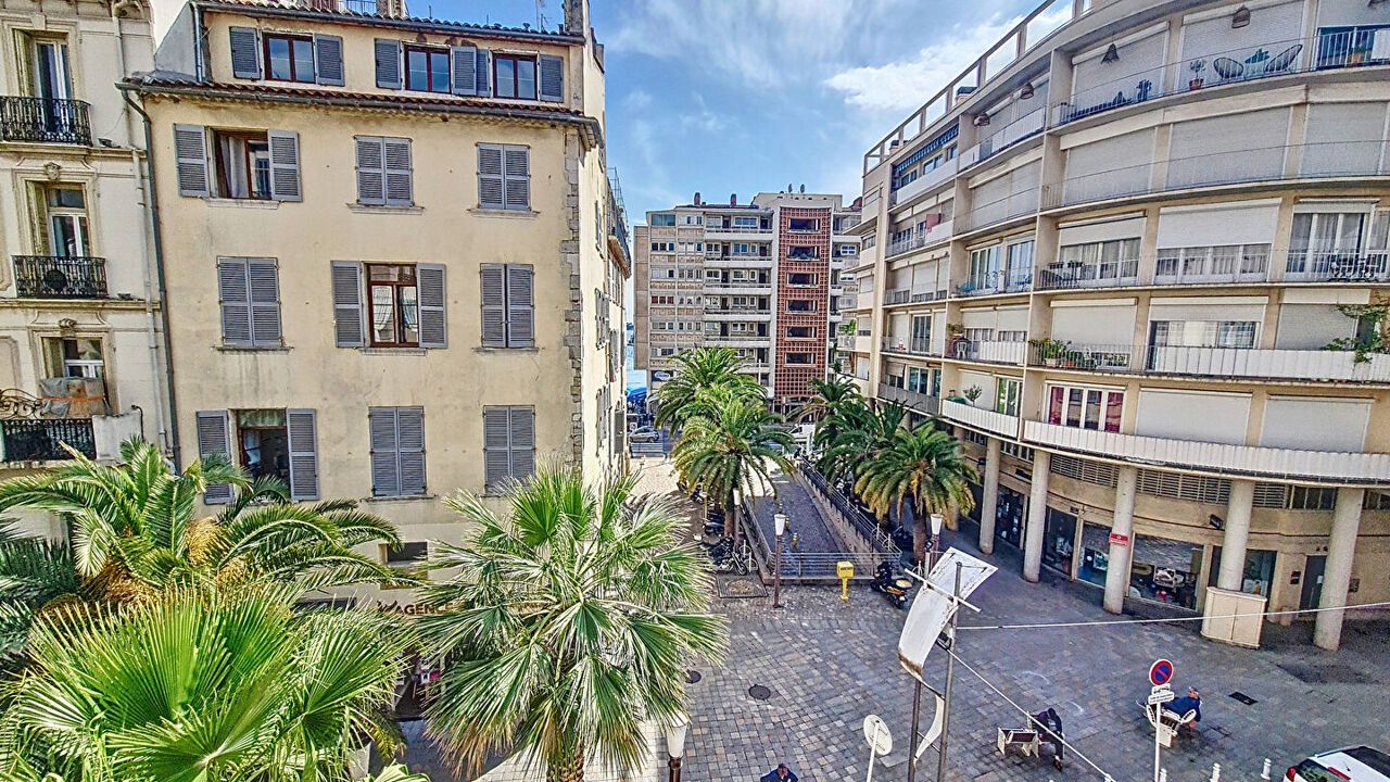 appartement 2 pièces 33 m2 à vendre à Toulon (83000)