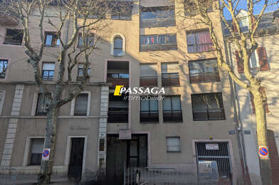 Bureau 3 pièces 545 €