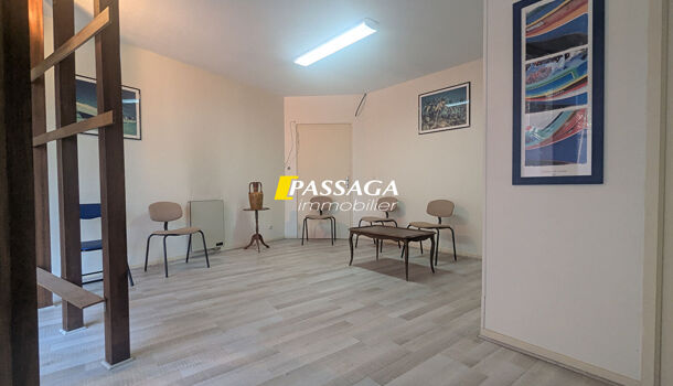 Bureau 3 pièces  à louer Rodez 12000