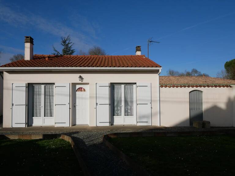 AIGREFEUILLE D AUNIS — photo 1