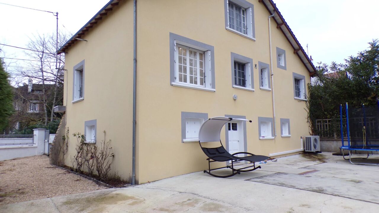 maison 4 pièces 110 m2 à vendre à Vierzon (18100)