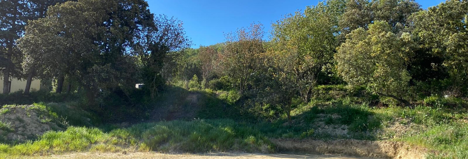 Terrain  820 m² à vendre à Entraigues-sur-la-Sorgue (84320)