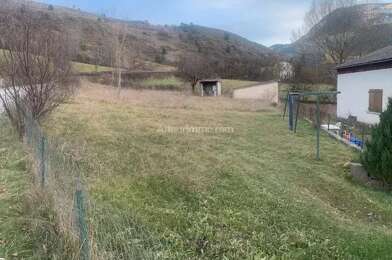 Terrain  44000 €