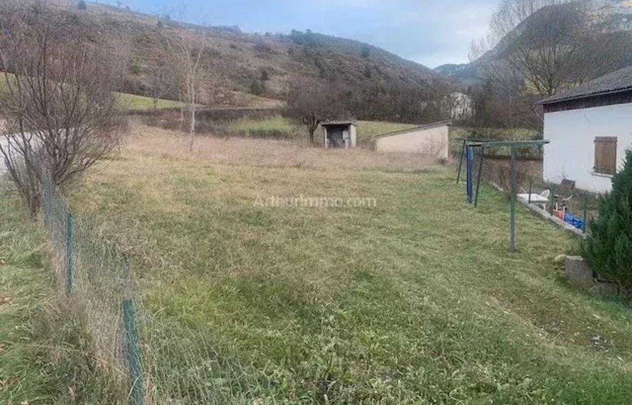 terrain  pièces 600 m2 à vendre à Tartonne (04330)