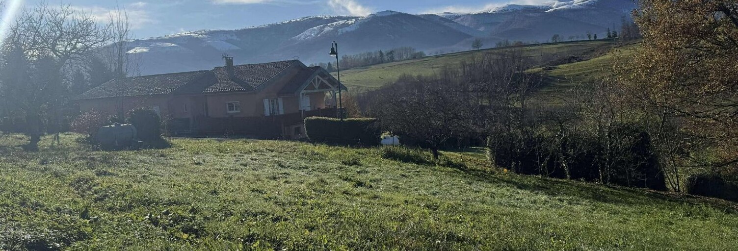 Terrain  1816 m² à vendre à Foix (09000)