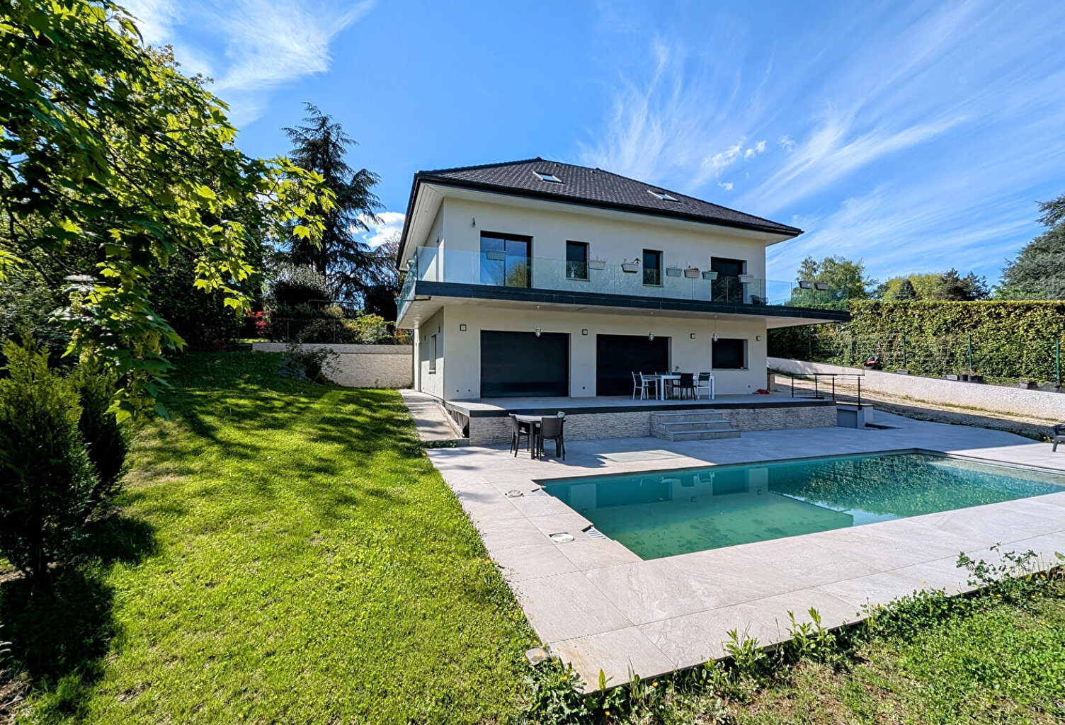 Maison Chambery 9 pièces 300 m2 — photo 1