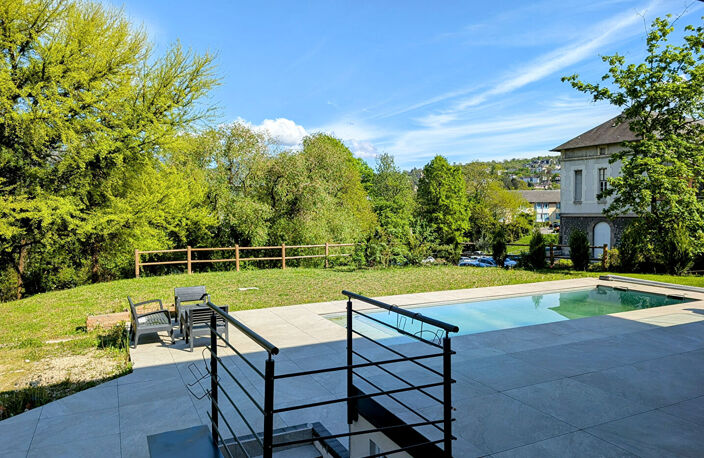 Maison Chambery 9 pièces 300 m2 — photo 2