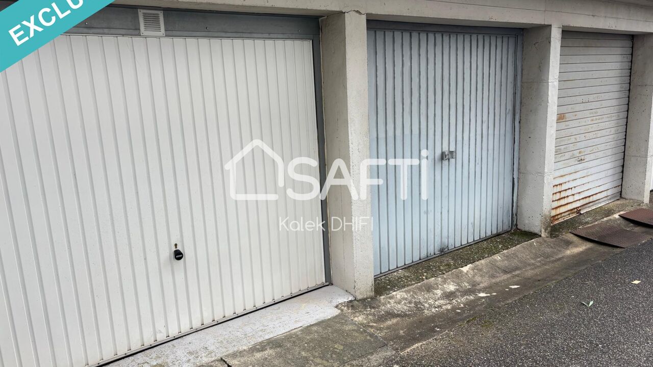 garage  pièces 15 m2 à vendre à Sainte-Colombe (69560)