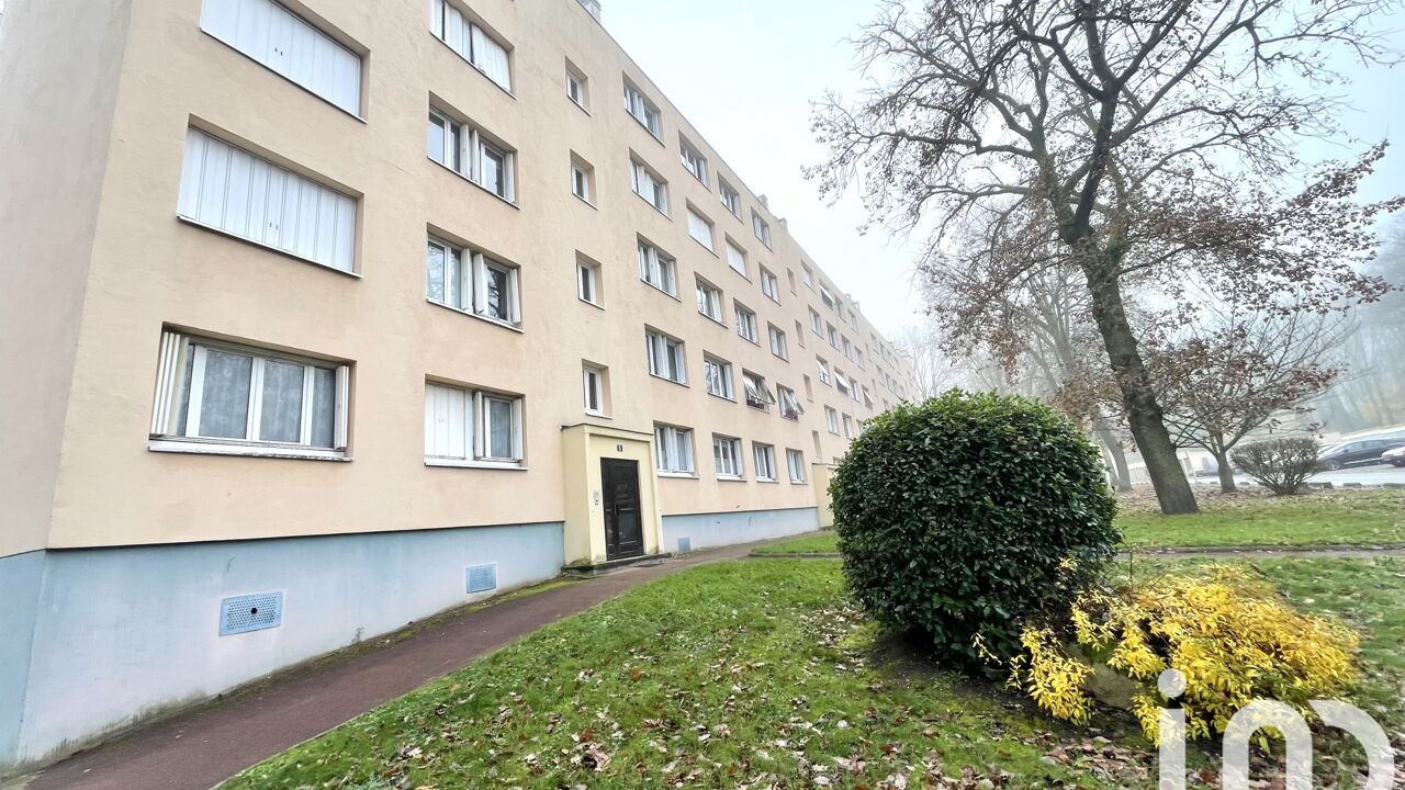 appartement 4 pièces 59 m2 à vendre à Saint-Germain-Lès-Arpajon (91180)