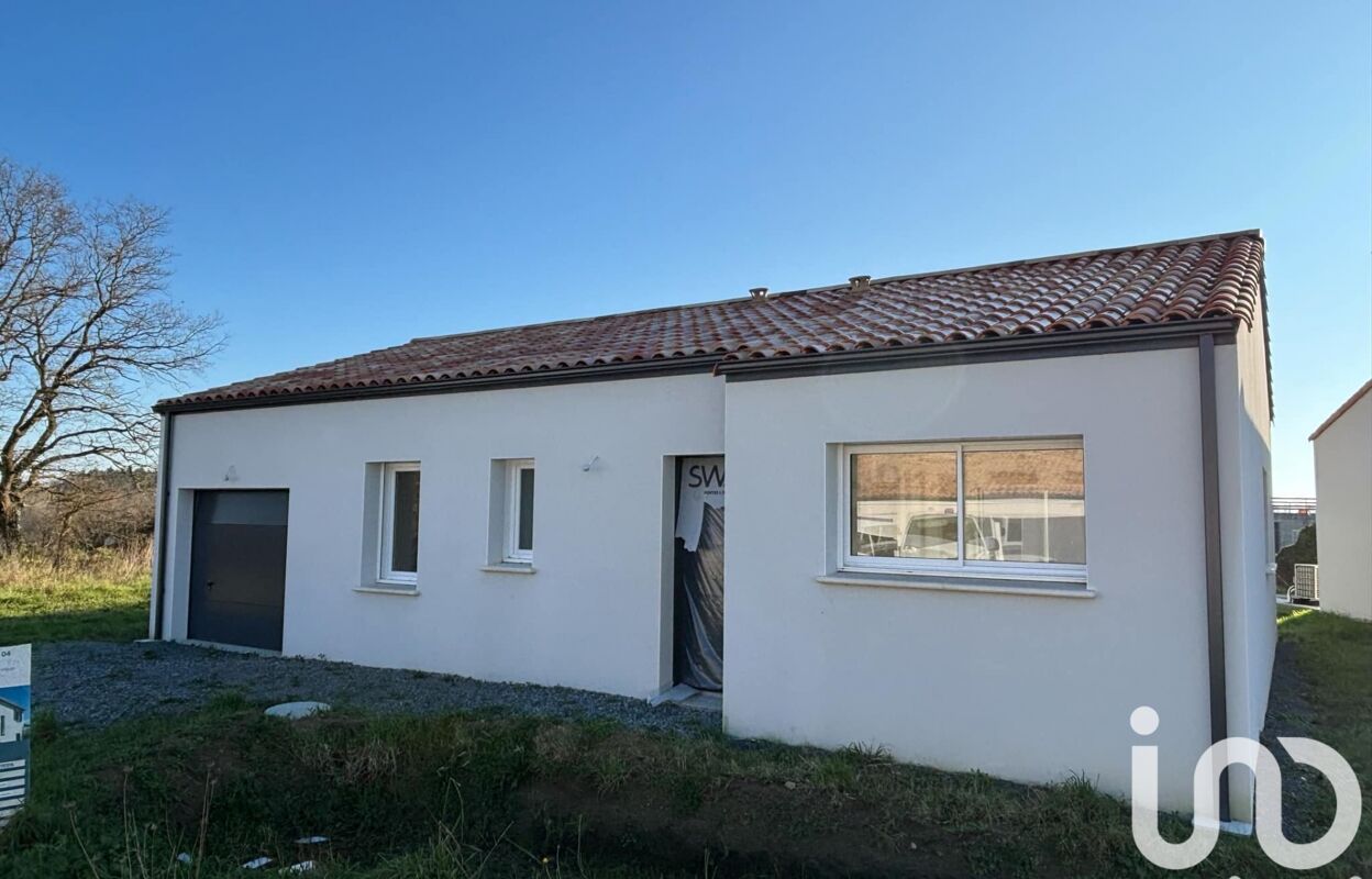 maison 4 pièces 80 m2 à vendre à Le Poiré-sur-Vie (85170)