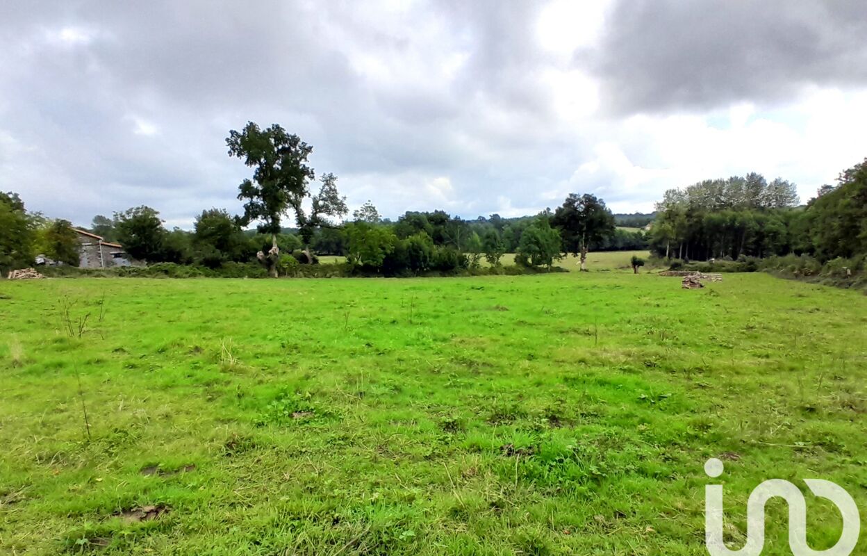 terrain  pièces 1700 m2 à vendre à La Boissière-en-Gâtine (79310)