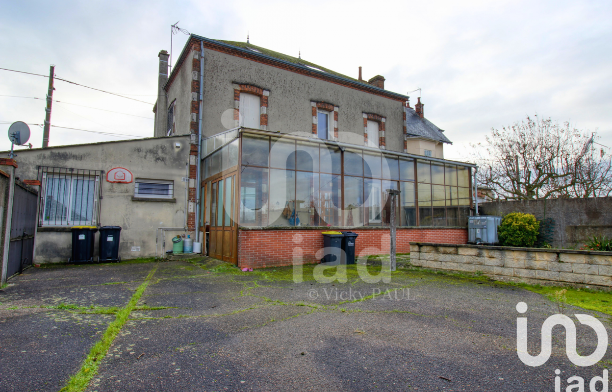 immeuble  pièces 242 m2 à vendre à Pithiviers (45300)