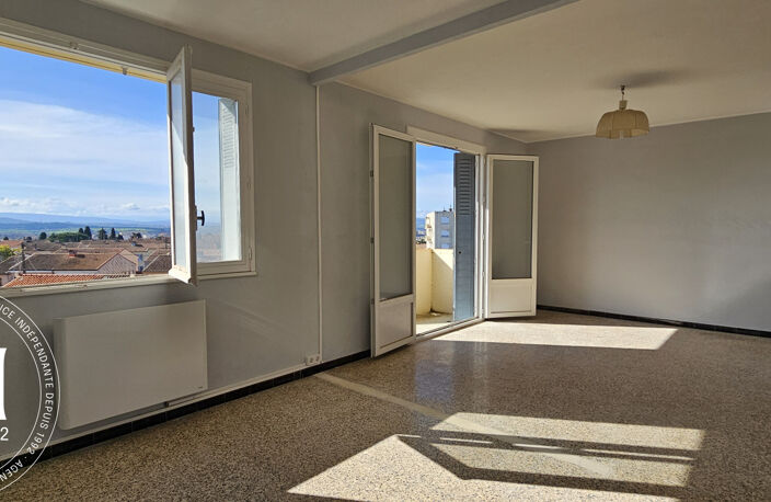 Apt T3 avec balcon et vue ! — photo 5