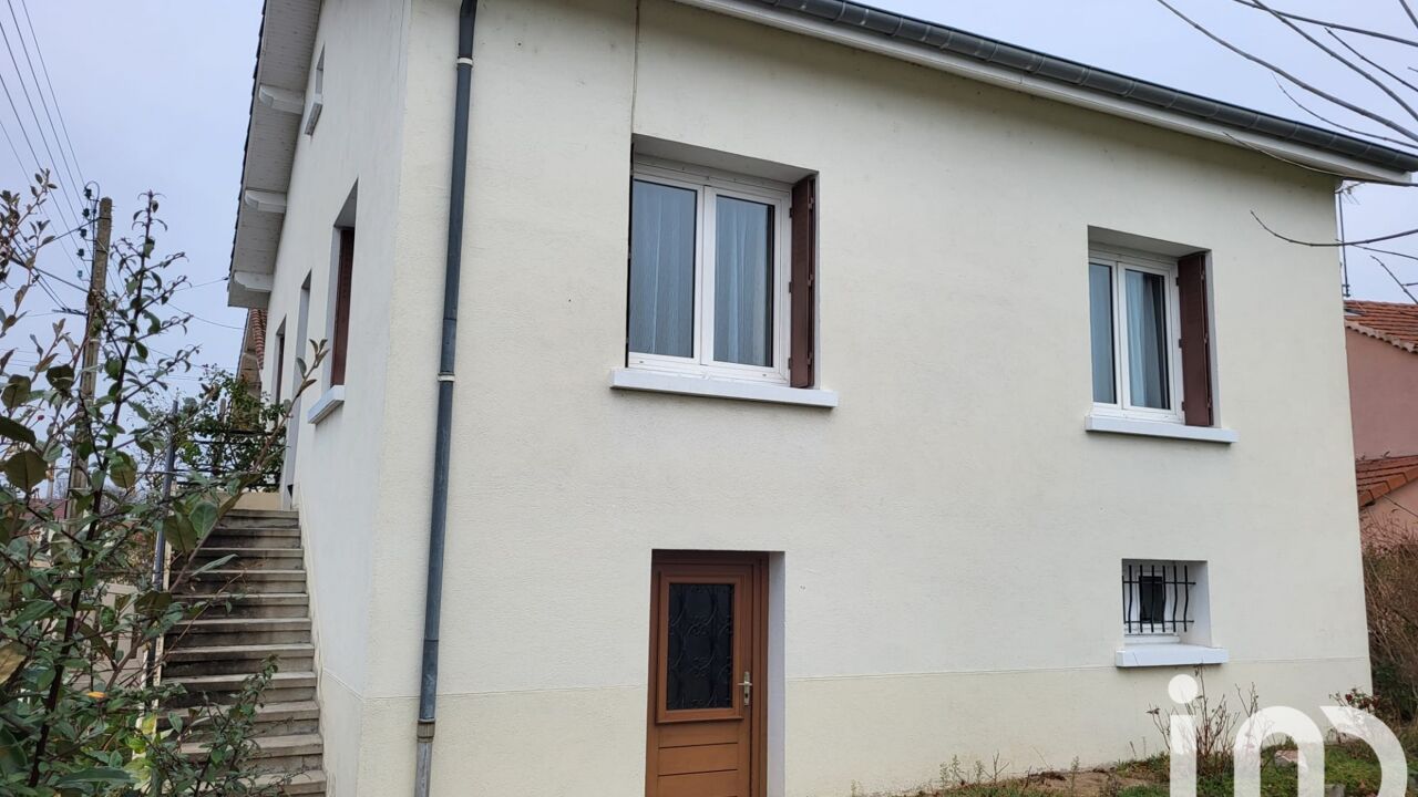 maison 4 pièces 93 m2 à vendre à Feurs (42110)