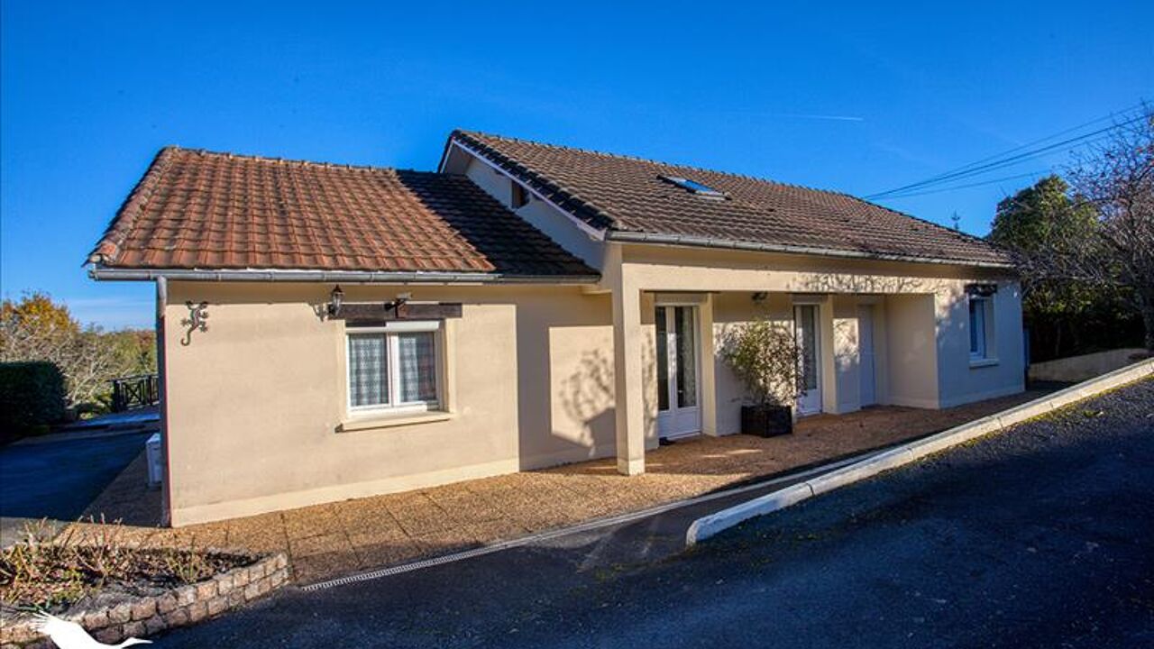 maison 6 pièces 215 m2 à vendre à Saint-Astier (24110)