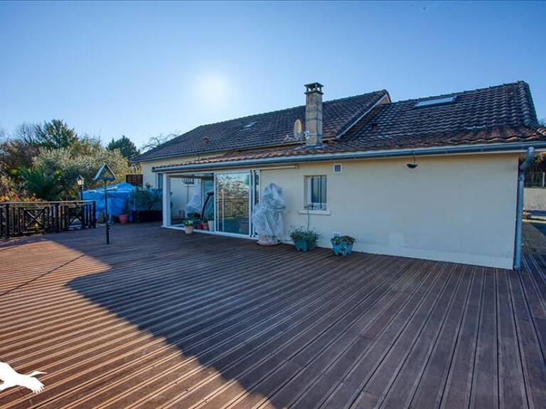 Contemporaine de 6 pièces principales — photo 1