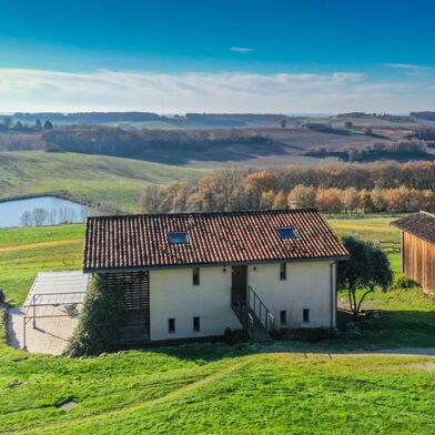 Maison 8 pièces 472000 €