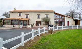 Maison 7 Pièces 241 m² à vendre à Les Trois-Moutiers (86120)