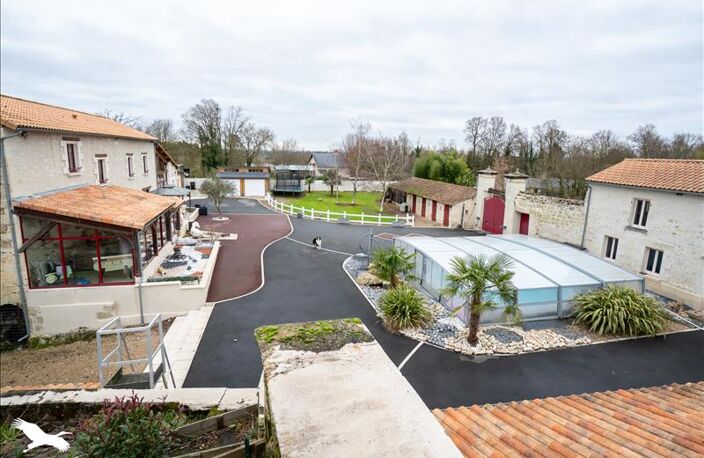 Maison en pierre de 7 pièces principales — photo 3