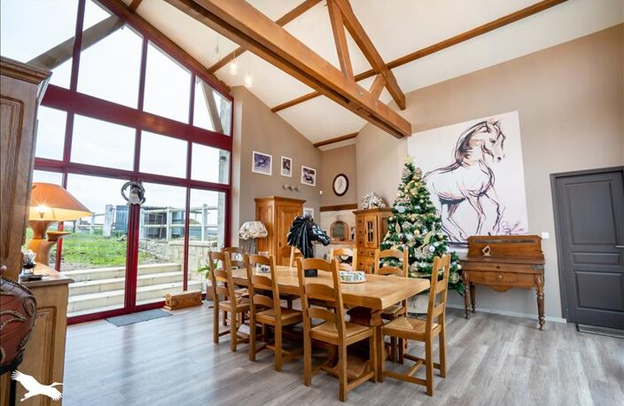Maison en pierre de 7 pièces principales — photo 4